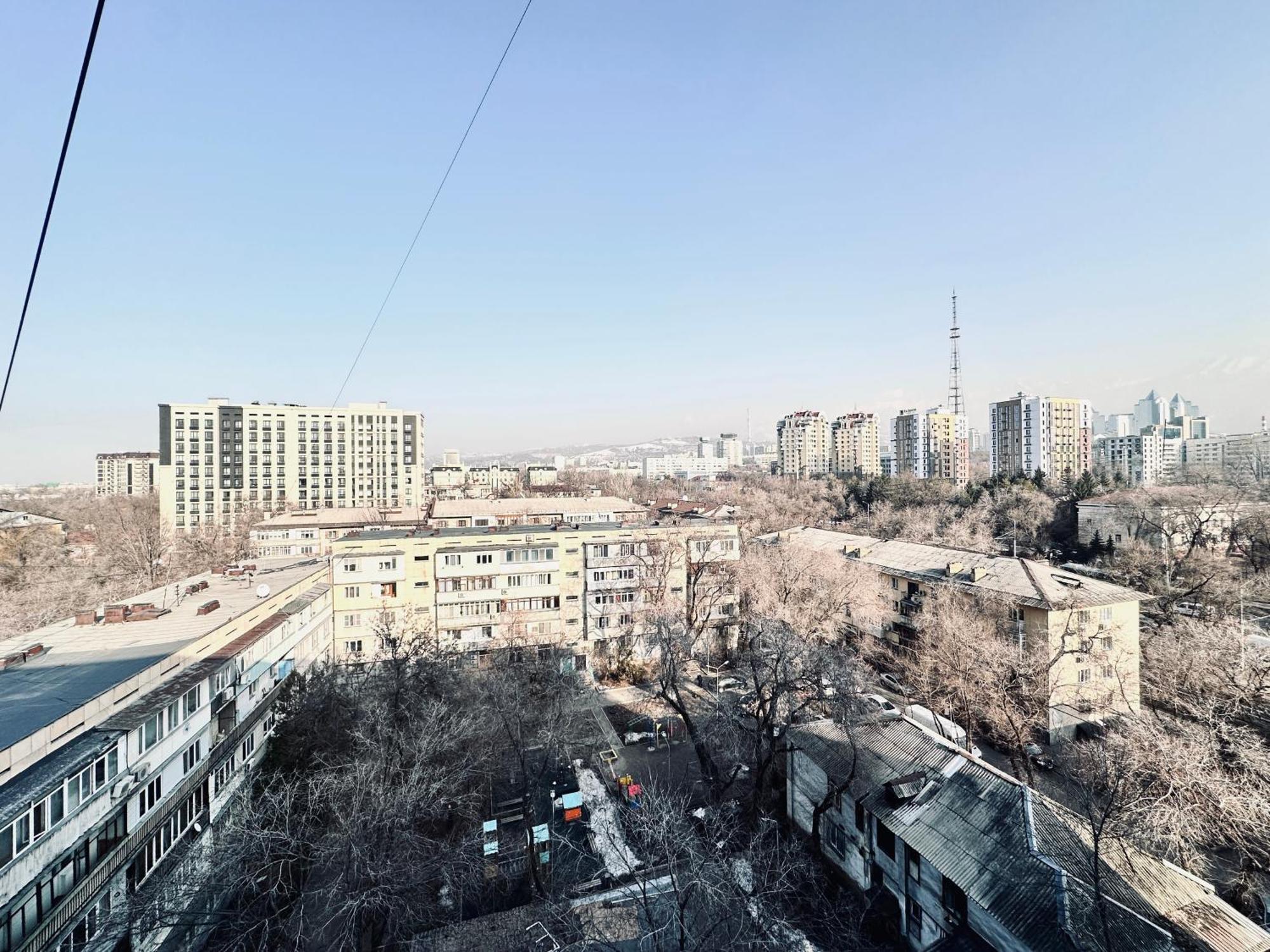 3 Ком Квартира На Абая Сейфуллина Almatî Exterior foto